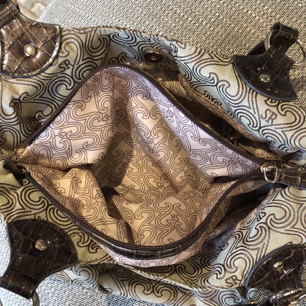 Sienna Ricchi Signature shoulder bag. Brown Purse - Picture 9 of 12